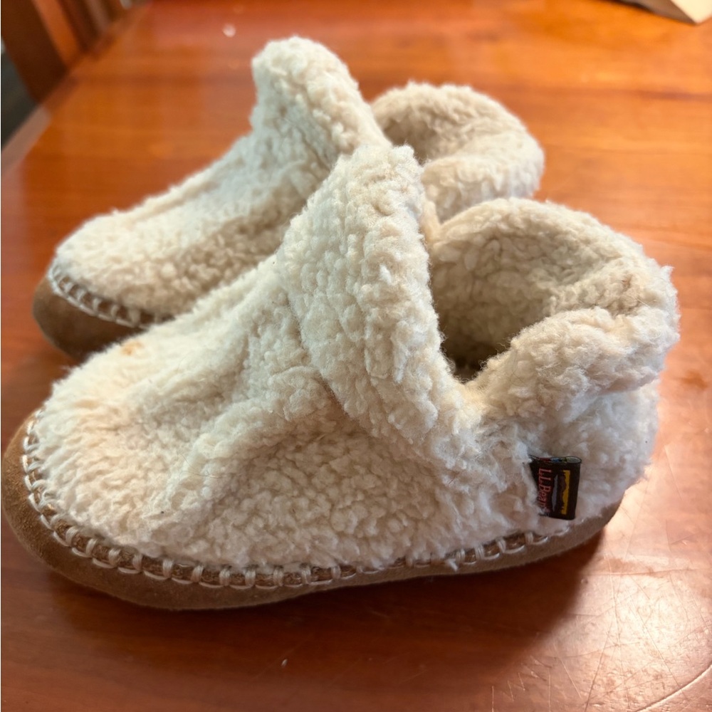L.L. Bean Kids Cream Sherpa Slipper Boots